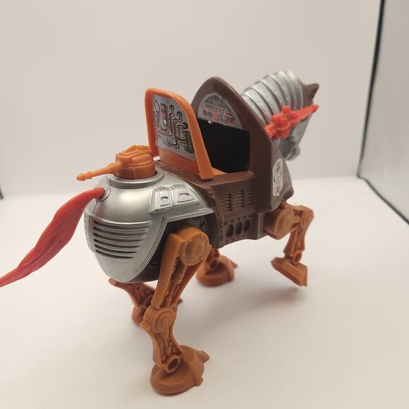 HeMan and the Masters of the Universe Stridor Horse Action Figure - Picture 4 of 7